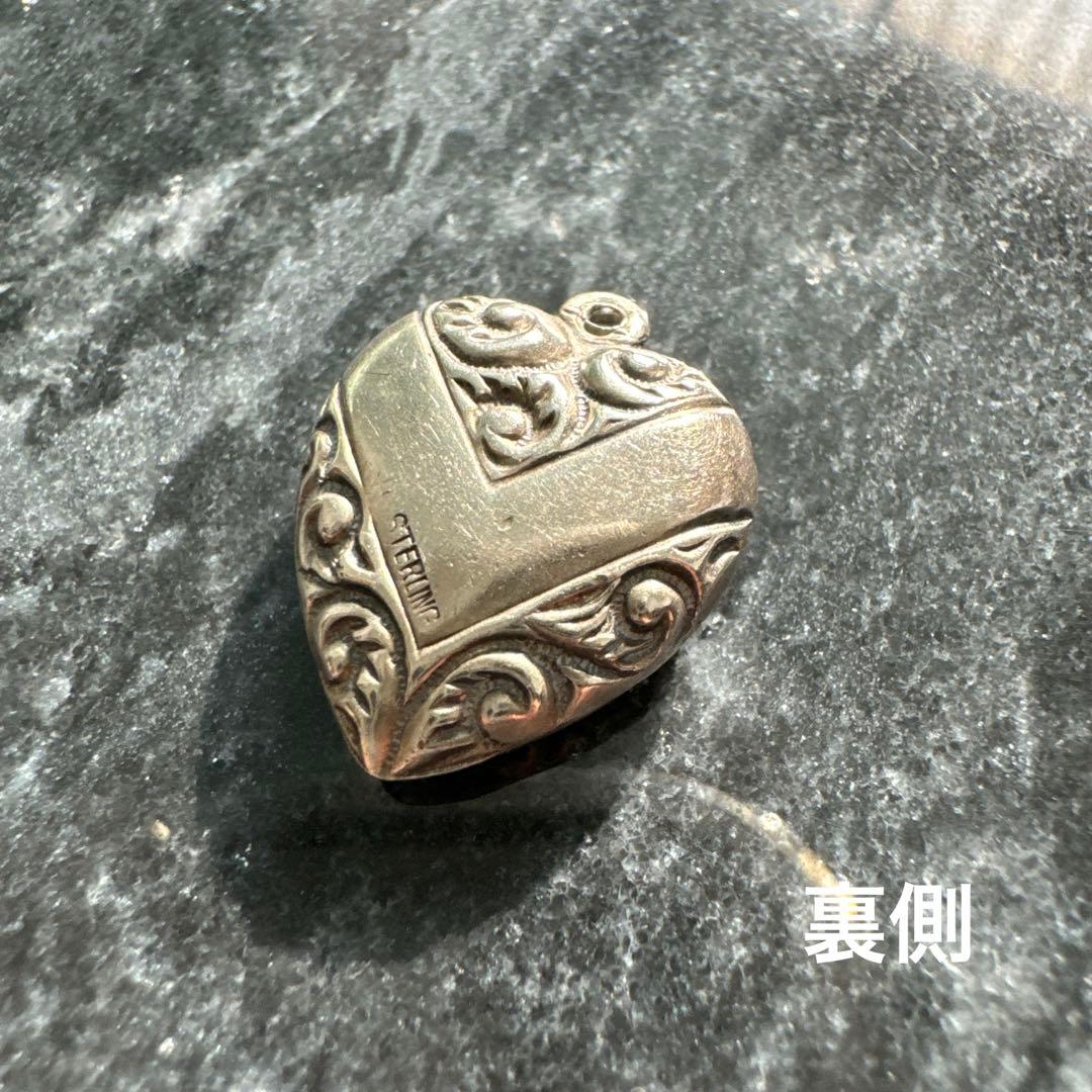 スウェートハートジュエリー　ヴィンテージペンダントトップ