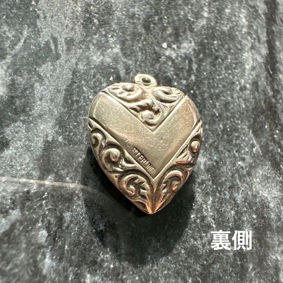 スウェートハートジュエリー　ヴィンテージペンダントトップ