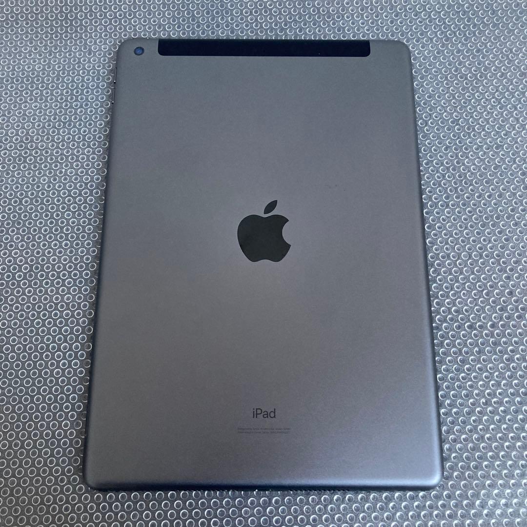 4114【早い者勝ち】美品☆iPad7 第7世代 32GB SIMフリー☆