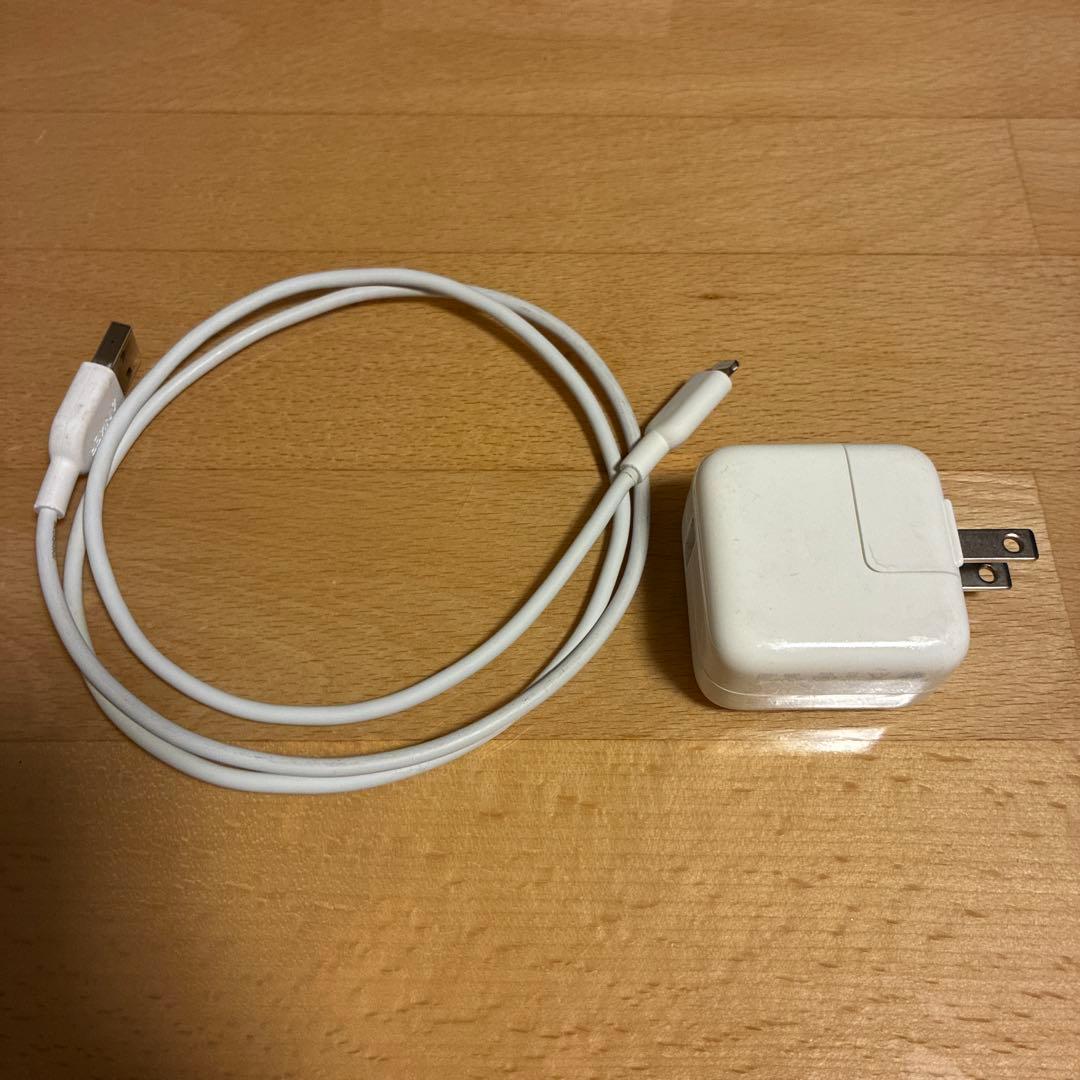 【美品】iPhone SE第二世代 SE2 64GB SIMフリー 赤 レッド