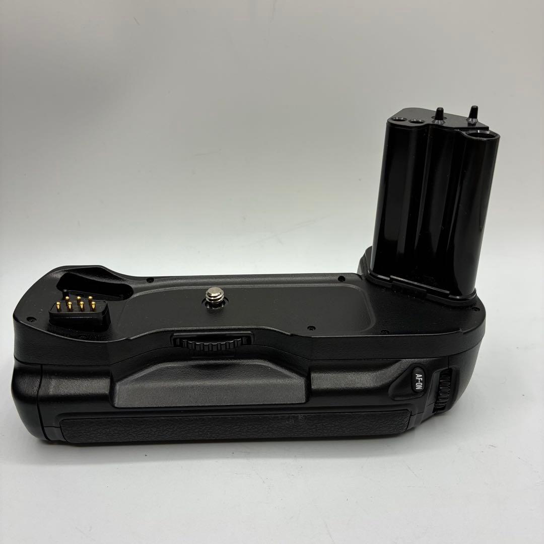 ⭐️美品　NIKON マルチパワーバッテリー パックMB-15 F100用グリップ