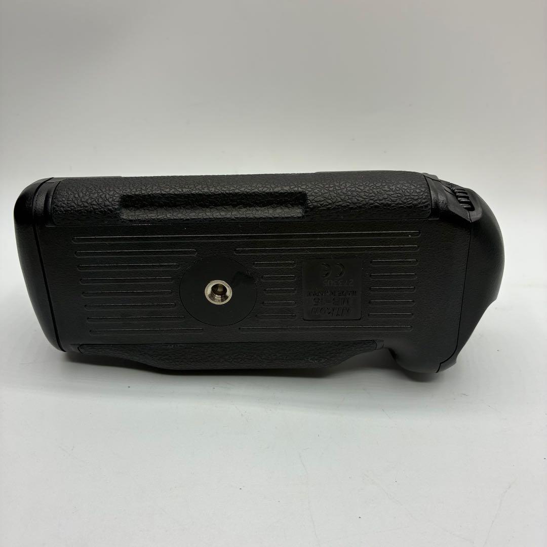 ⭐️美品　NIKON マルチパワーバッテリー パックMB-15 F100用グリップ