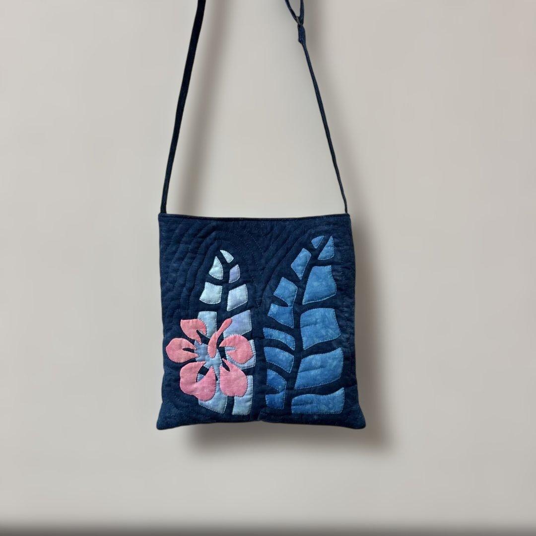 ハワイアンキルトショルダーバッグ ★ハンドメイドパイナップル★