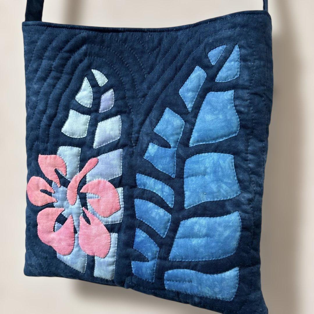 ハワイアンキルトショルダーバッグ ★ハンドメイドパイナップル★