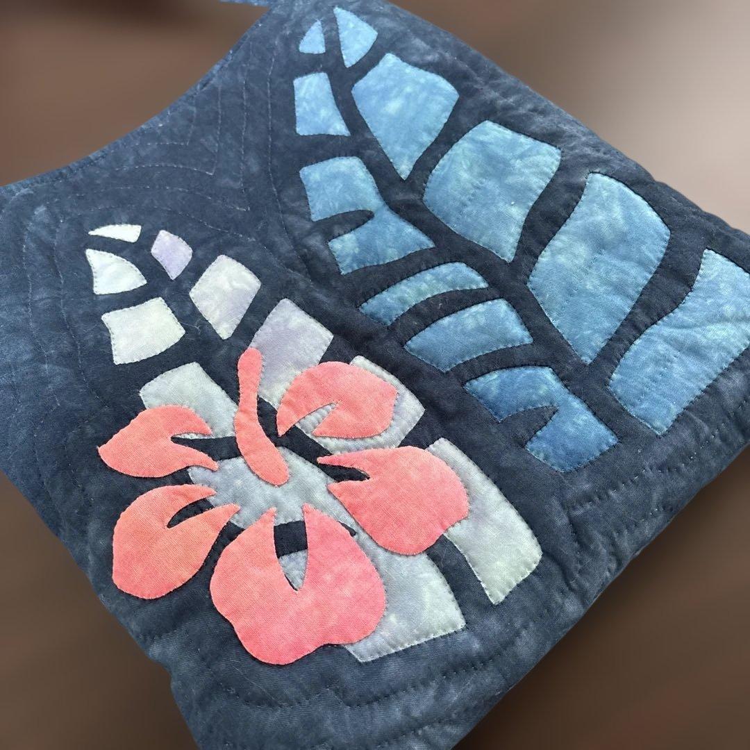 ハワイアンキルトショルダーバッグ ★ハンドメイドパイナップル★