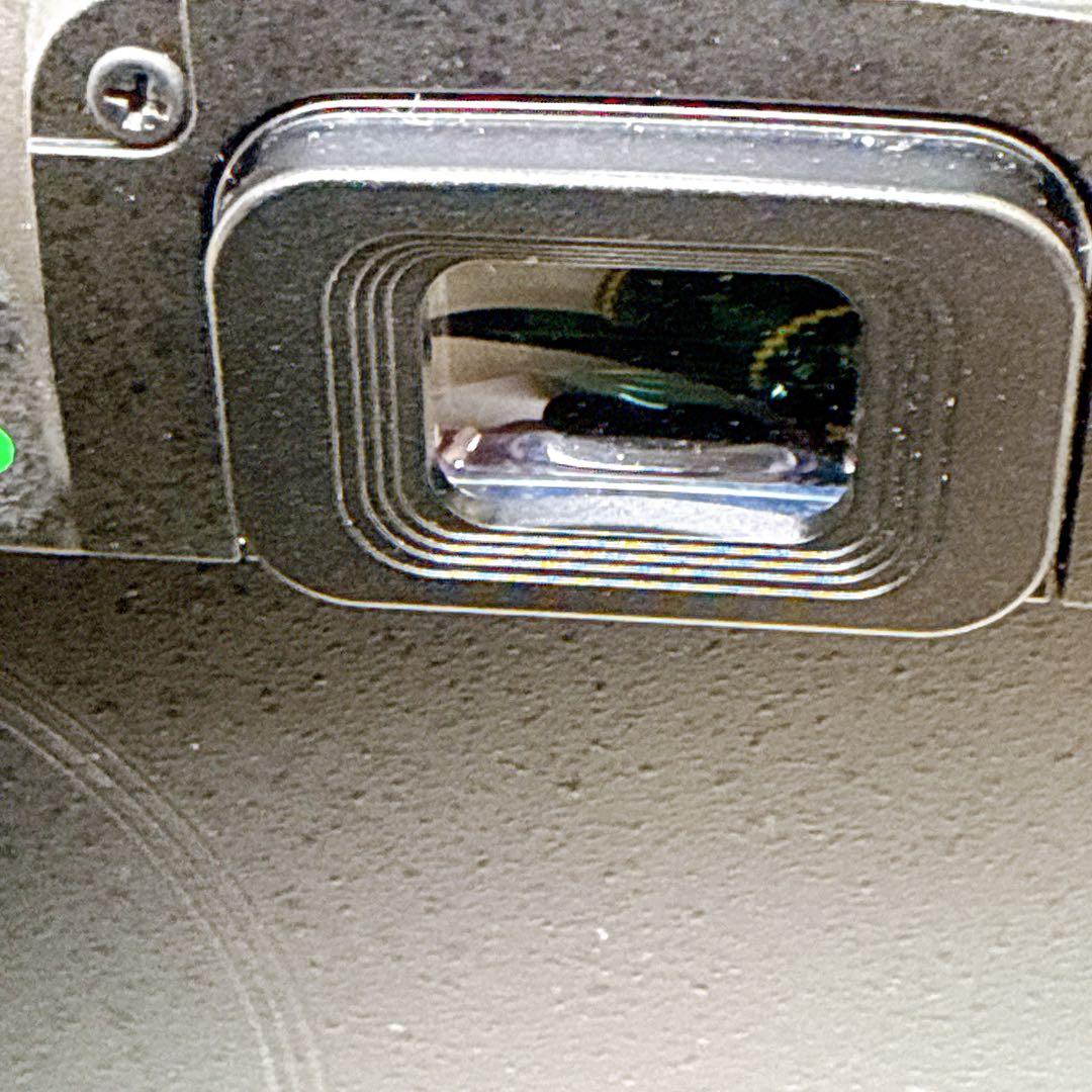 ニコン D5600 ダブルズームキット