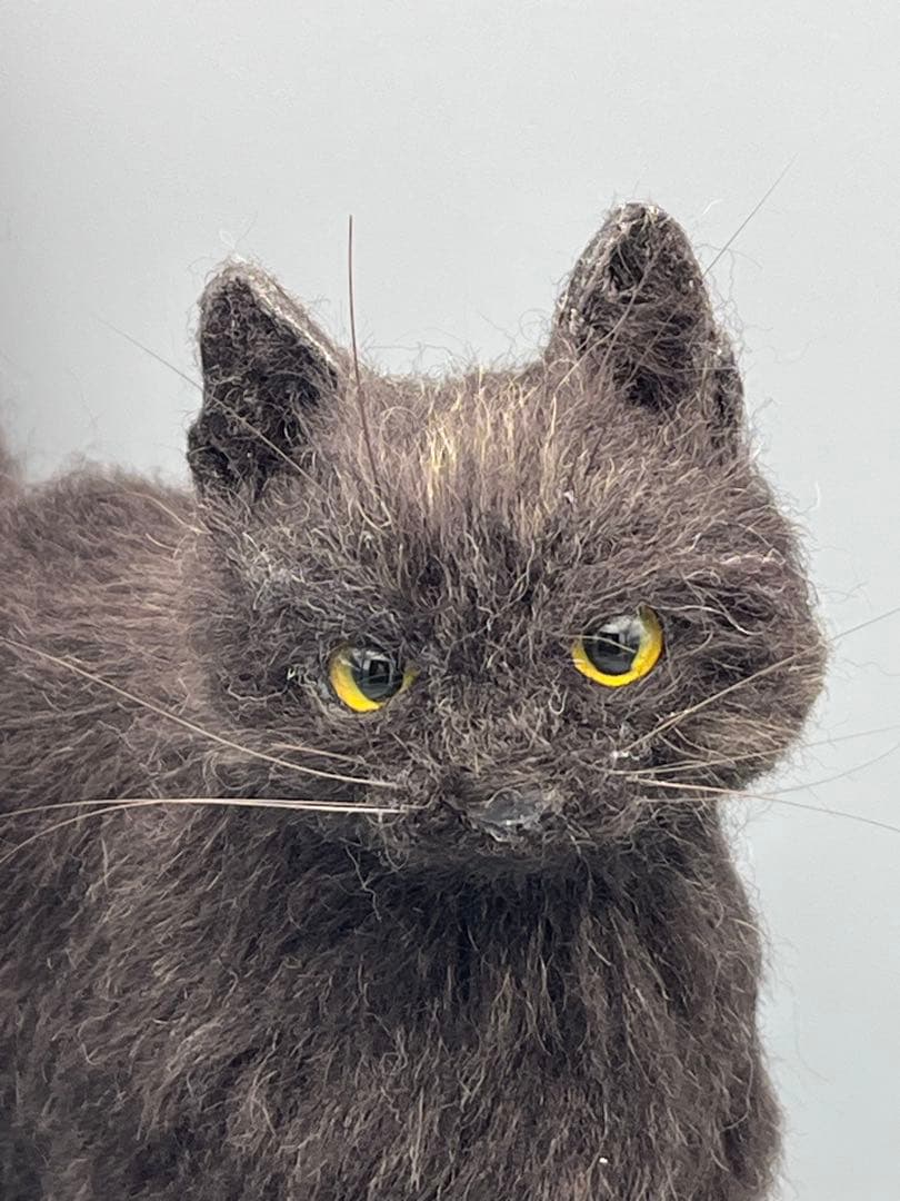 リアル羊毛フェルト　No.３　艶々　黒猫