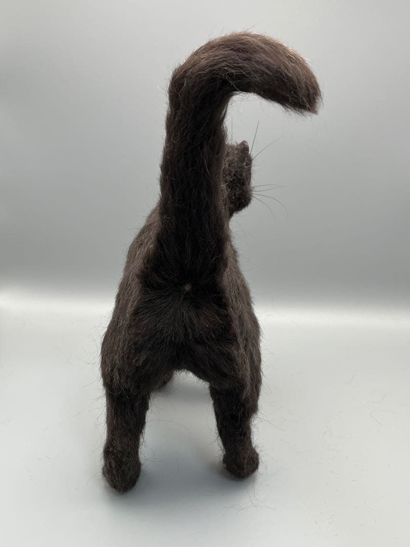 リアル羊毛フェルト　No.３　艶々　黒猫