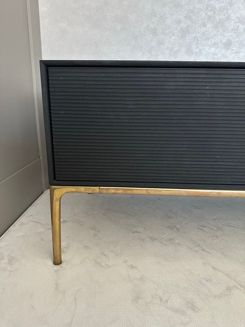 テレビ台　TVキャビネット　黒染　真鍮