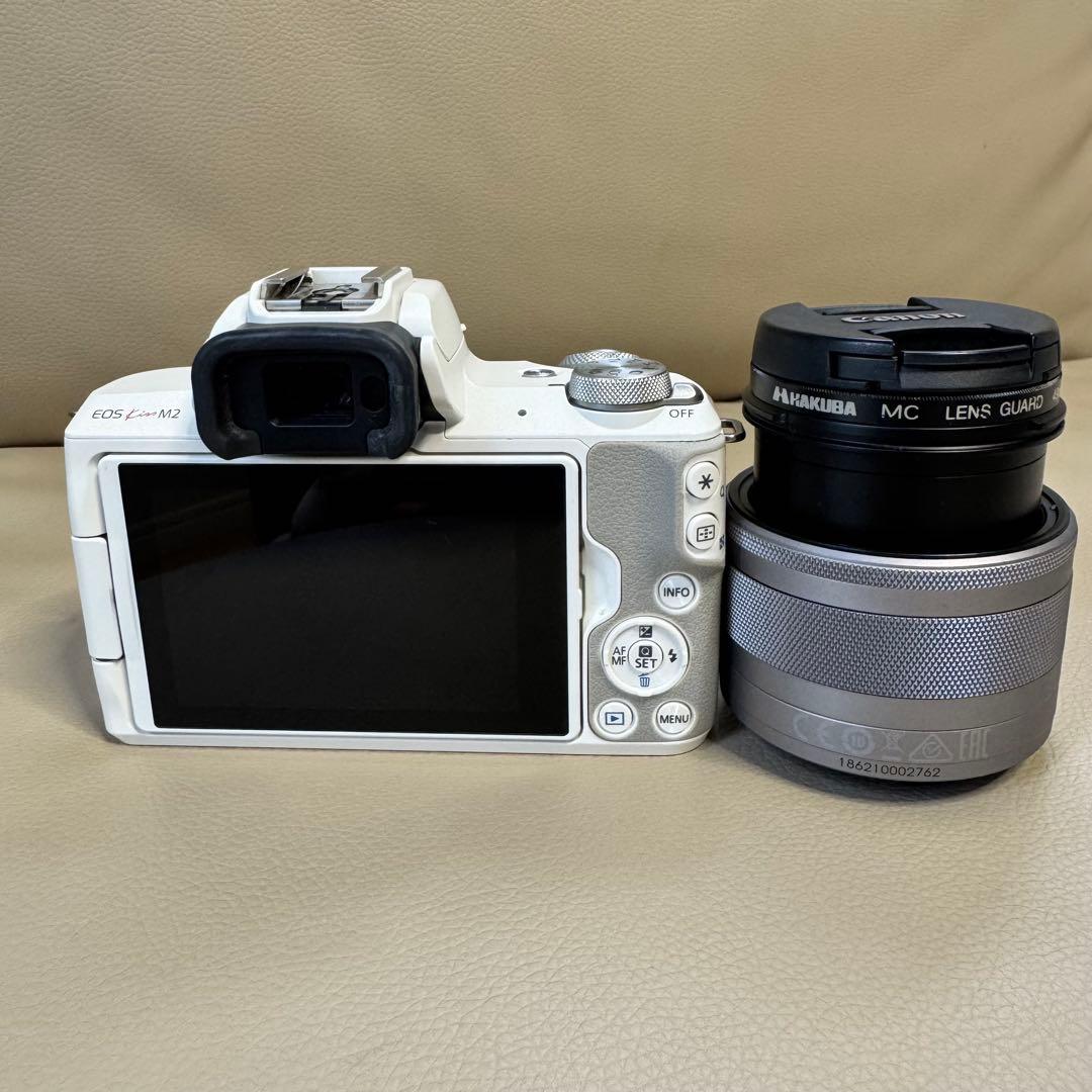 美品EOSKiss M2 EF-M15-45 IS STMレンズキット ホワイト