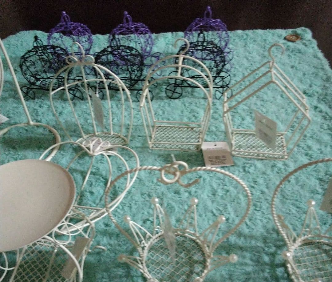 ワイヤー インテリア