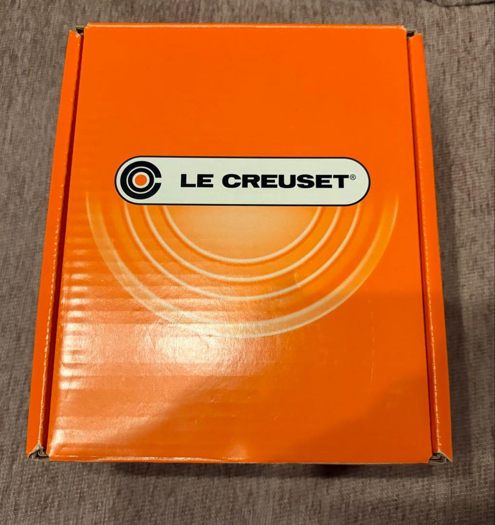 ル・クルーゼ　鋳物ホーロー鍋　ココット・ロンド　14cm　チェリーレッド