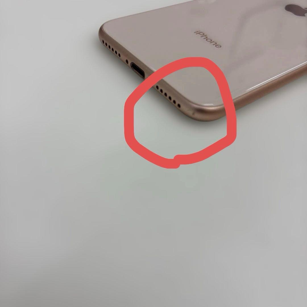 ③Apple iPhone 8 64GB ゴールド