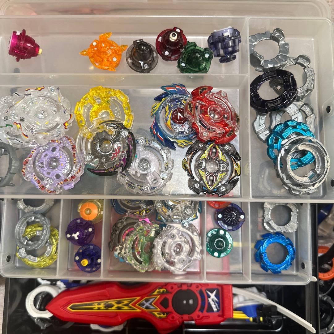 ベイブレードセット　多色　ランチャー付き