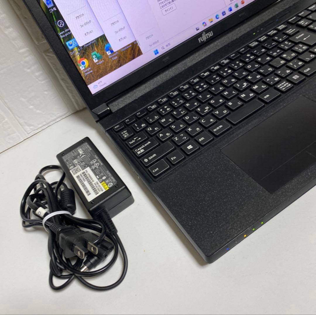 Windows11 オフィス付きCore i5 SSD1TB メモリ8G 富士通