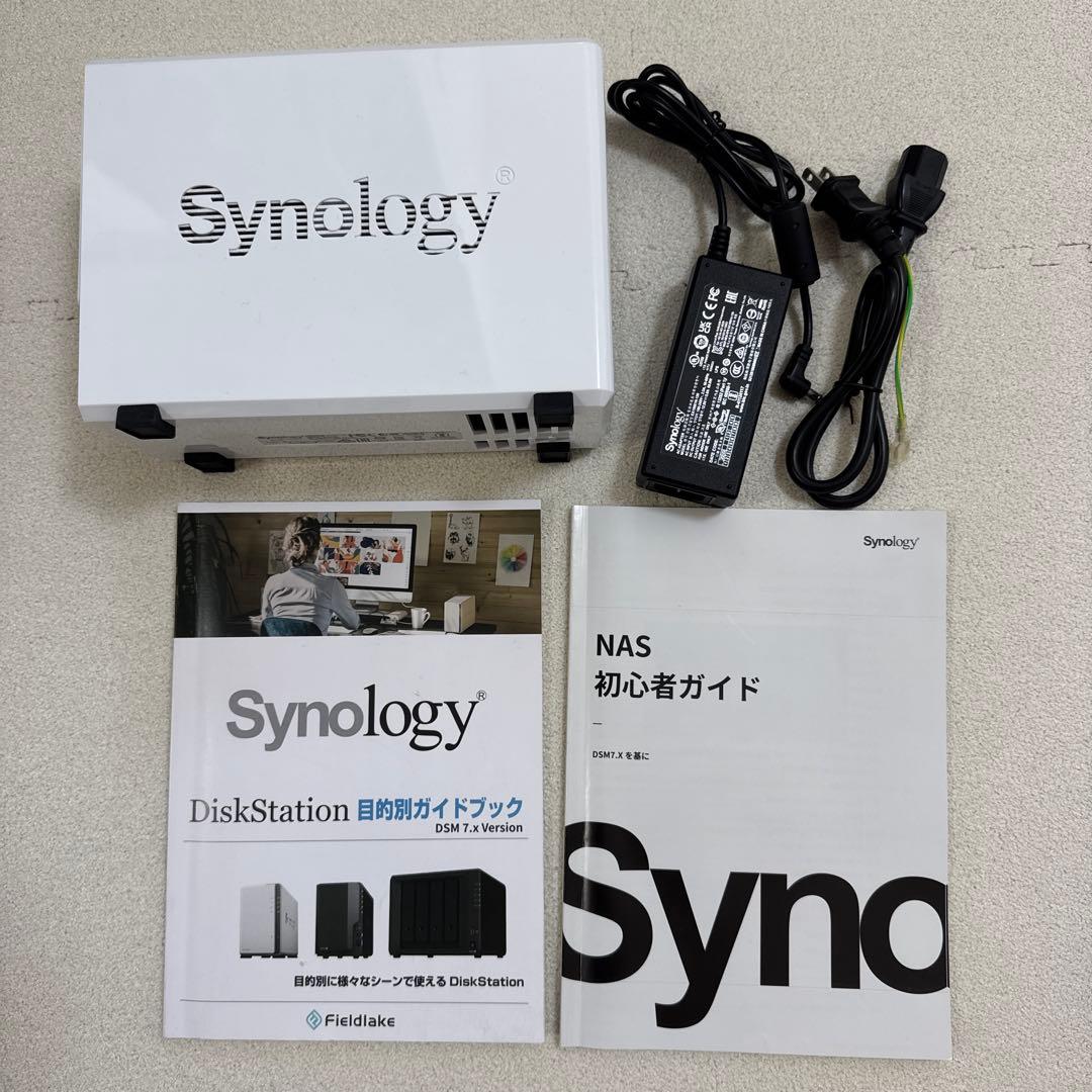 【美品/即発送】Synology DS220j NAS 本体と付属品　説明書付き