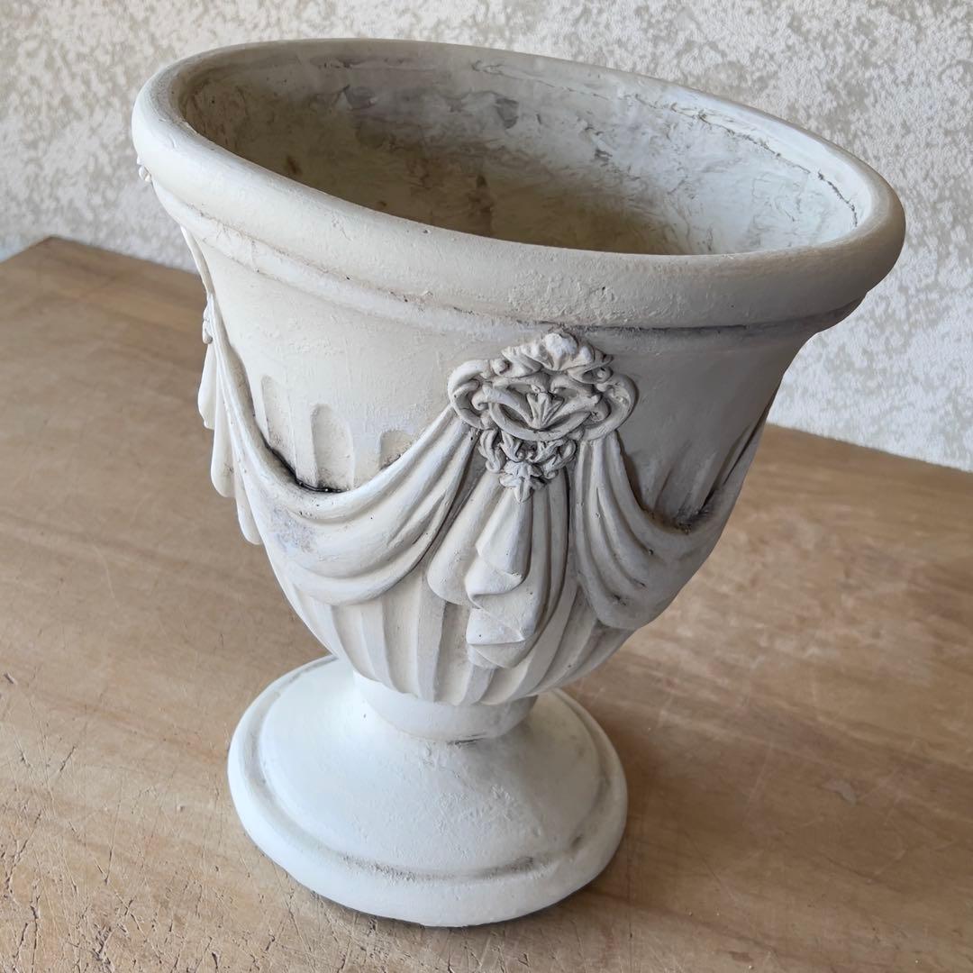 バリバリのアンティーク調ミドルカップタイプ陶器鉢