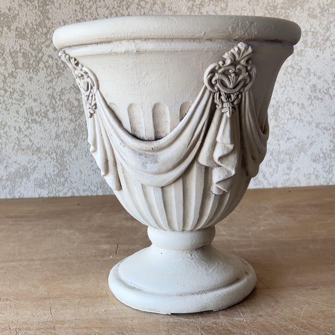 バリバリのアンティーク調ミドルカップタイプ陶器鉢