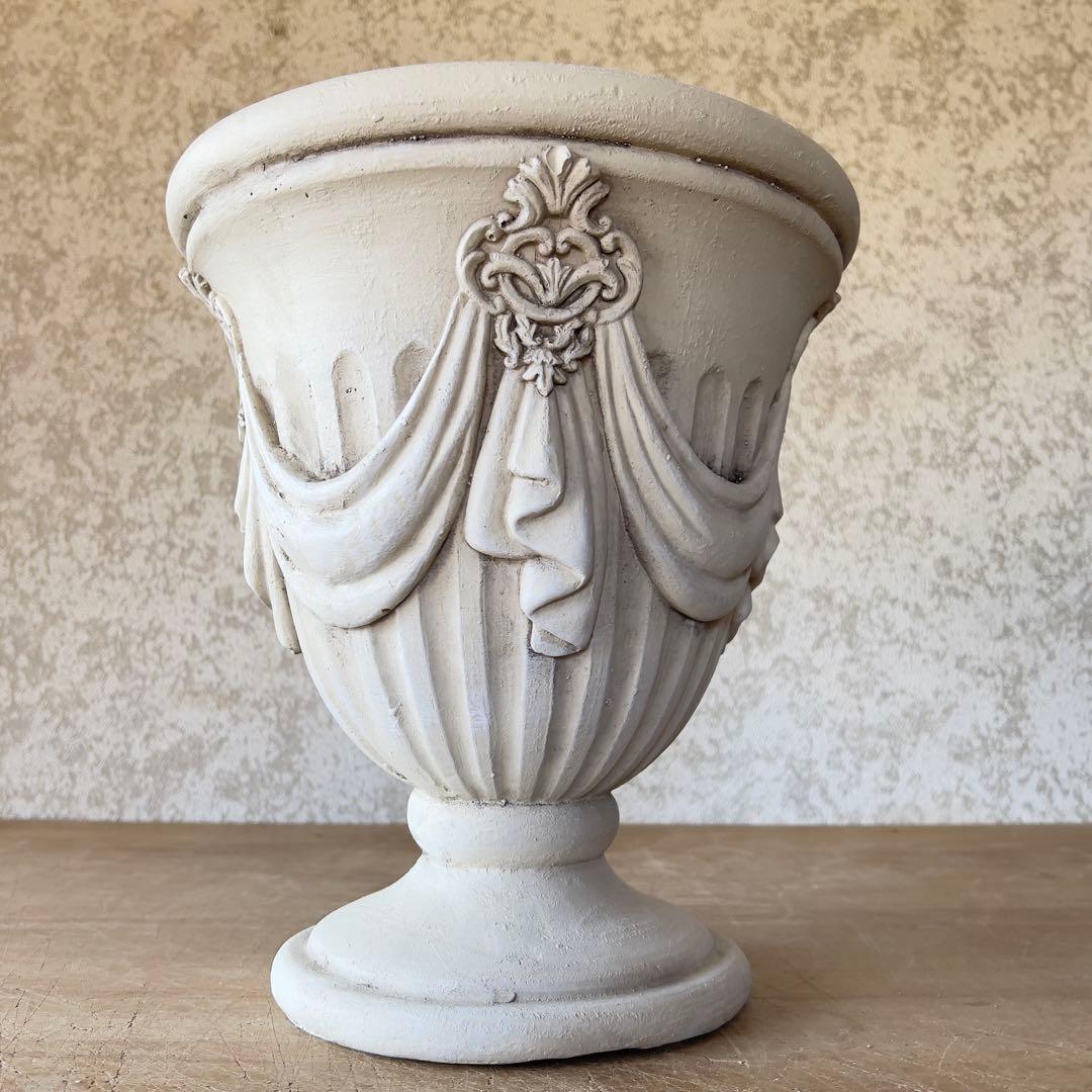 バリバリのアンティーク調ミドルカップタイプ陶器鉢