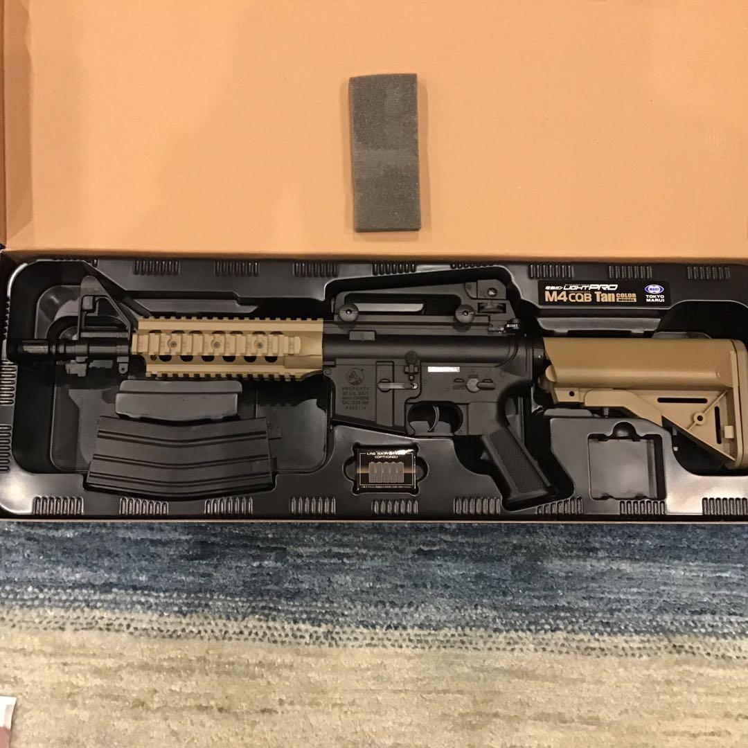 M4 CQB Tanカラーモデル　電動ガン　10禁
