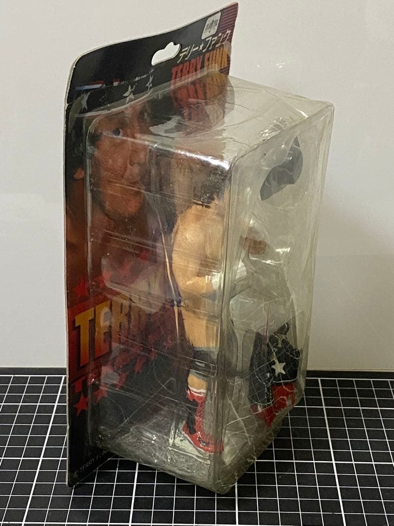 コ*モ様 未開封 キャラクタープロダクト テリーファンク プロレスフィギュア