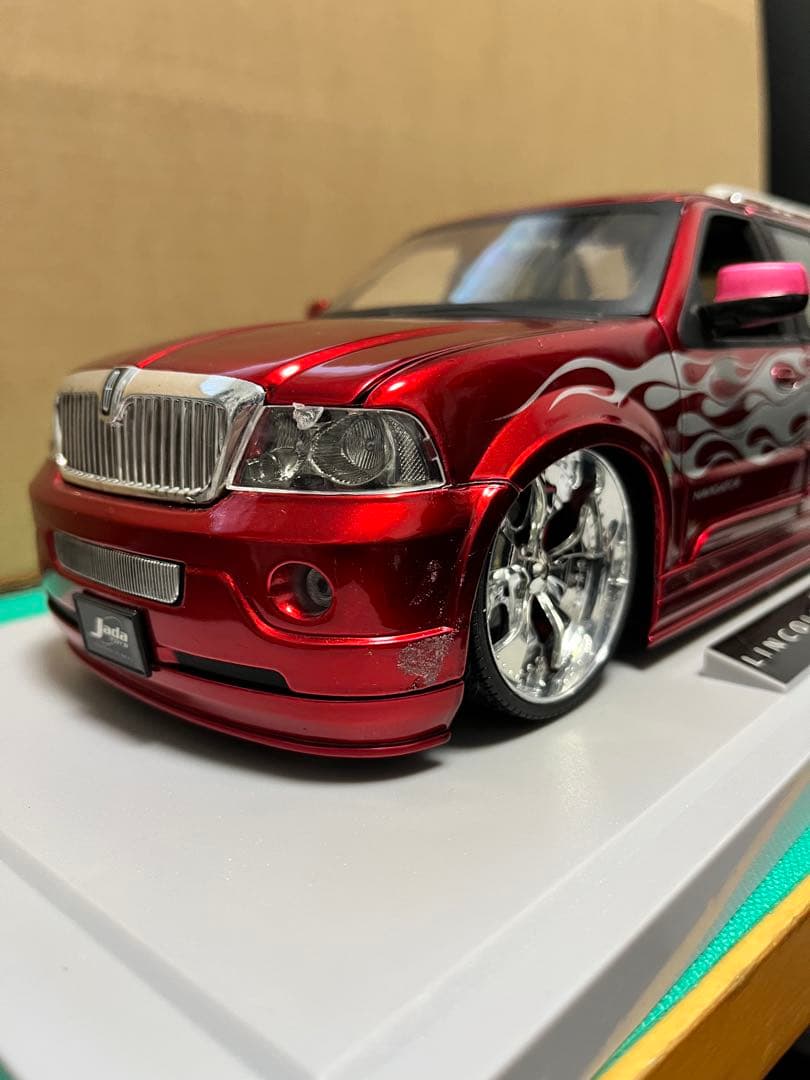 【DUB CITY】LINCOLN NAVIGATOR 1/18