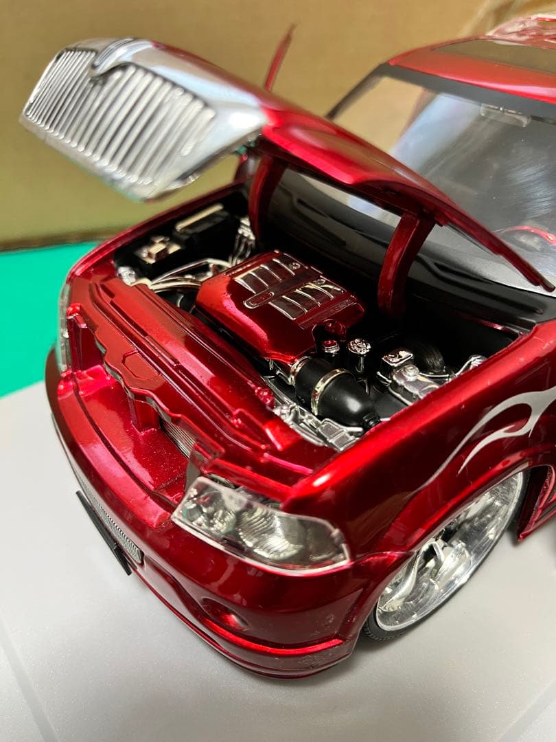 【DUB CITY】LINCOLN NAVIGATOR 1/18