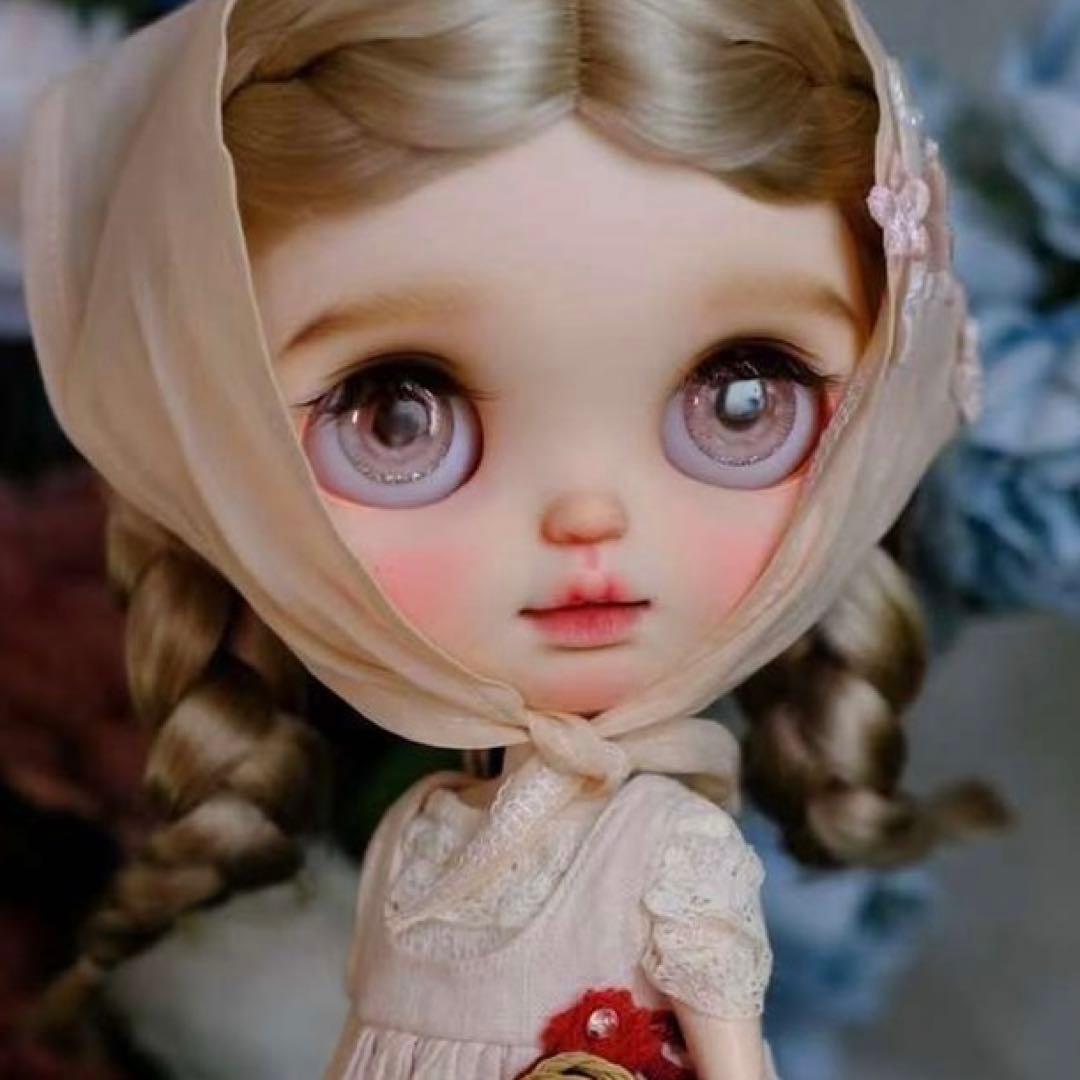 カスタムブライス 海外作家様 人形 優しい きれい 微笑み キュート