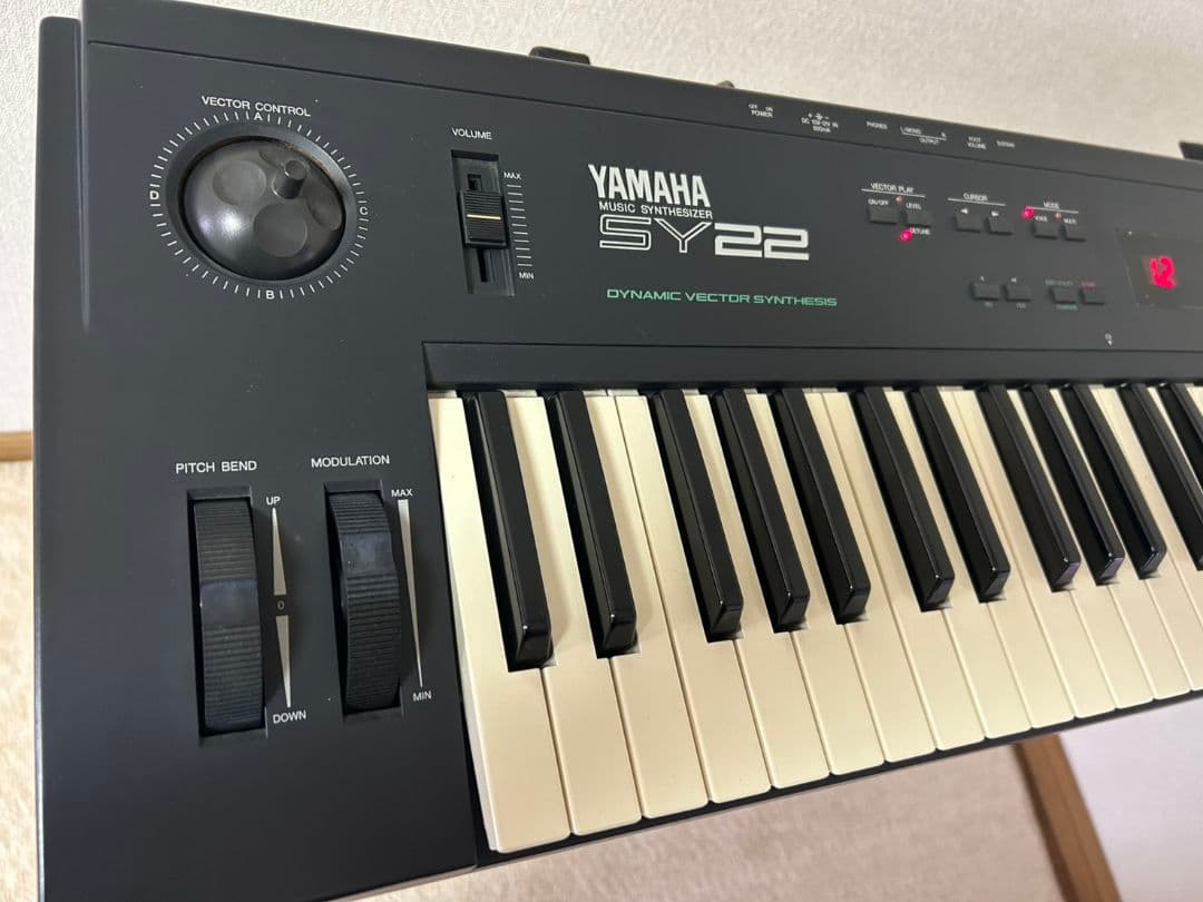 動作品 YAMAHA SY22 シンセサイザー