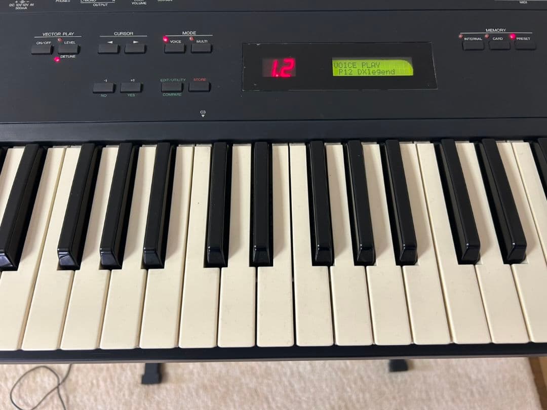 動作品 YAMAHA SY22 シンセサイザー