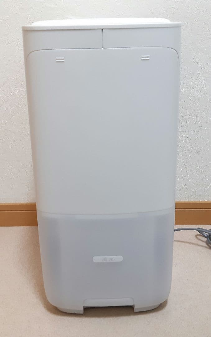 SHARP　2021年製　加熱気化式加湿機　HV-L75-W