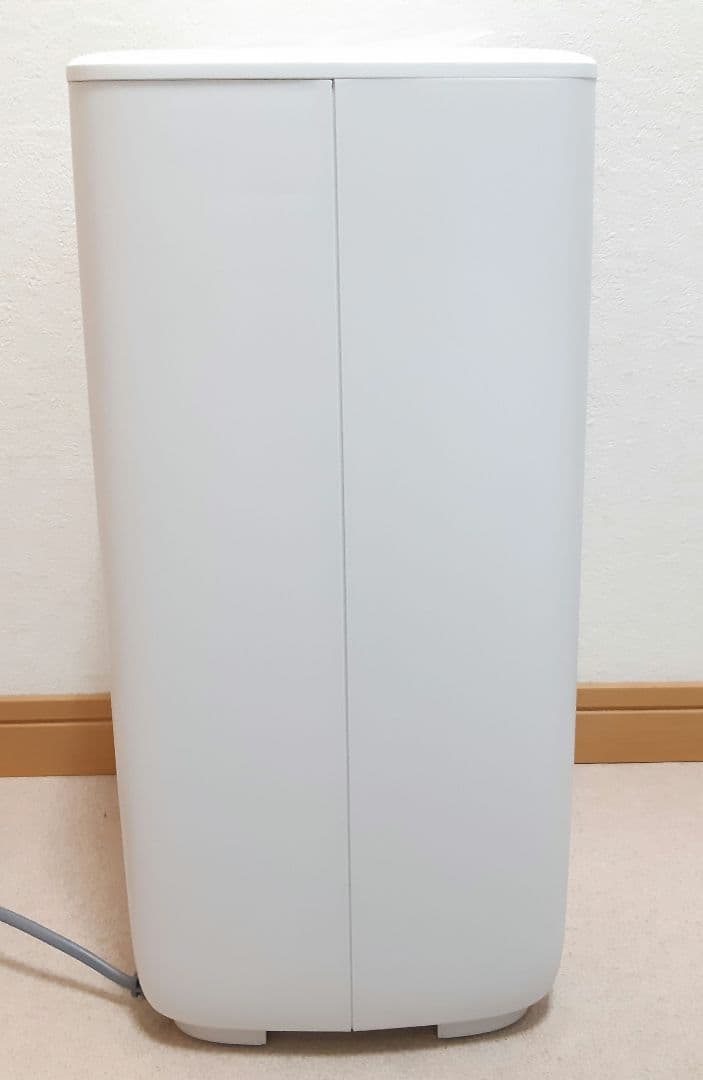 SHARP　2021年製　加熱気化式加湿機　HV-L75-W