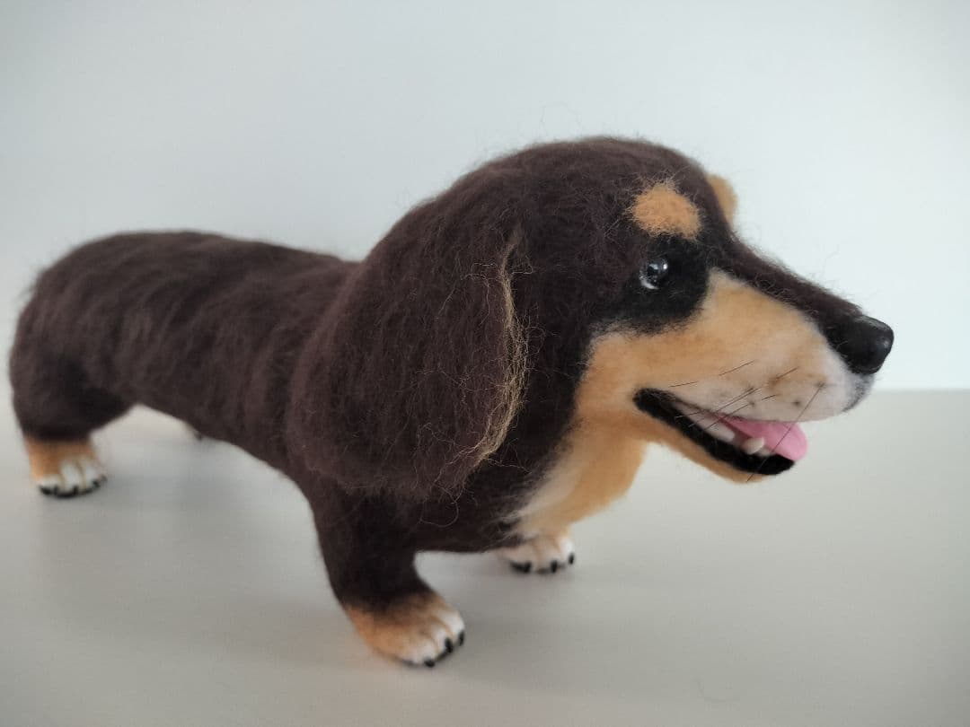 ミニチュアダックス◆羊毛フェルト犬 ハンドメイド　舌出し　37cm