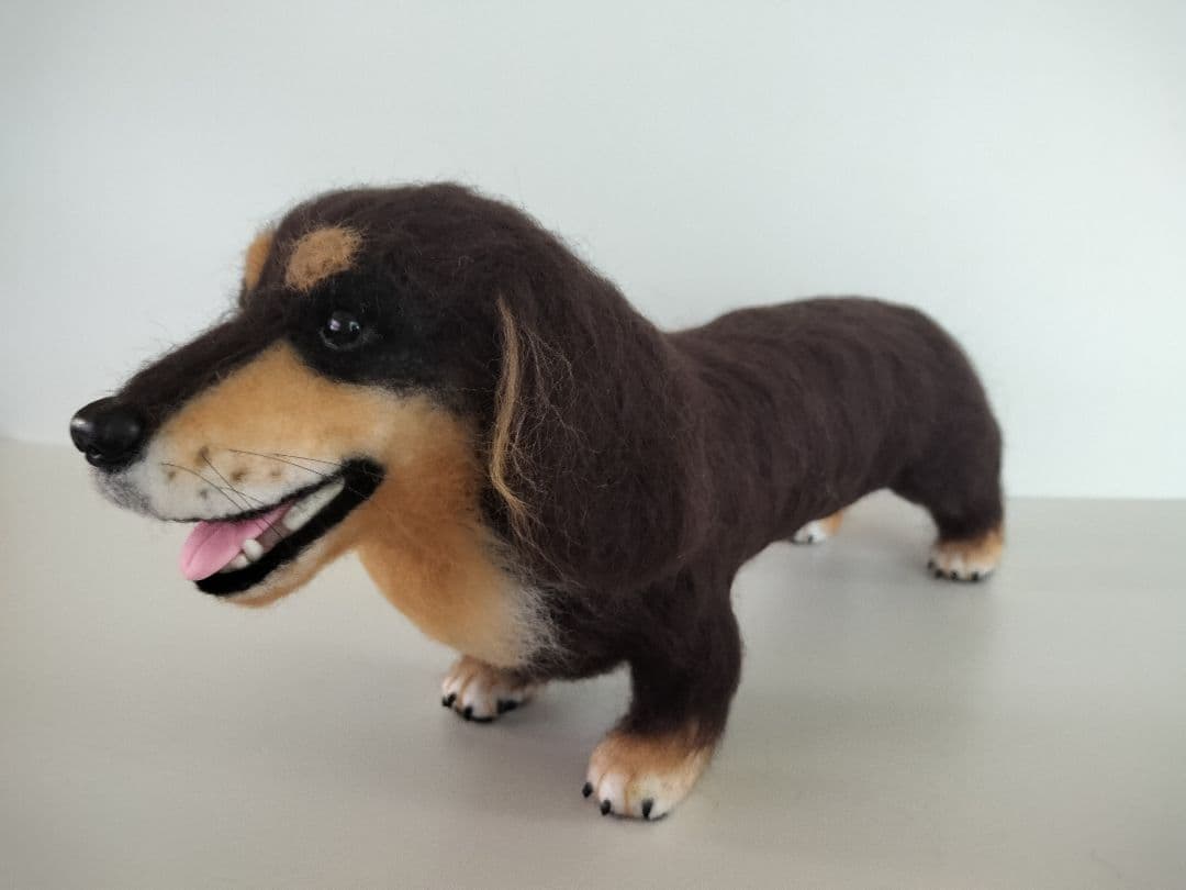 ミニチュアダックス◆羊毛フェルト犬 ハンドメイド　舌出し　37cm