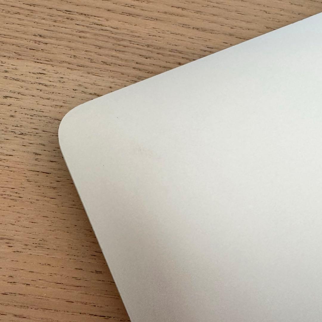 【値下げ】MacBook Air 13インチ （Intel Core i5）