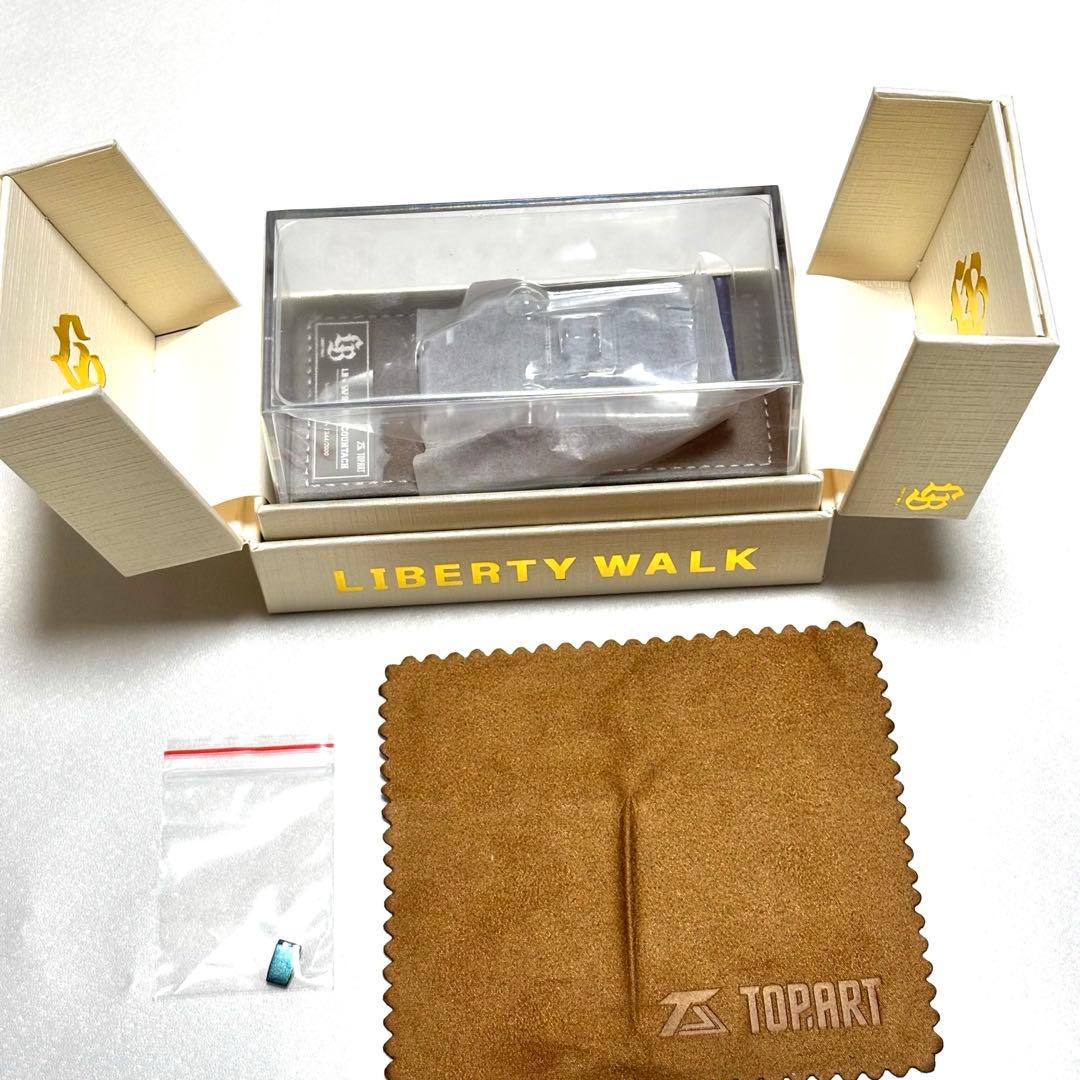 TOPART 1/64 LB★WORKS Countach Chameleon