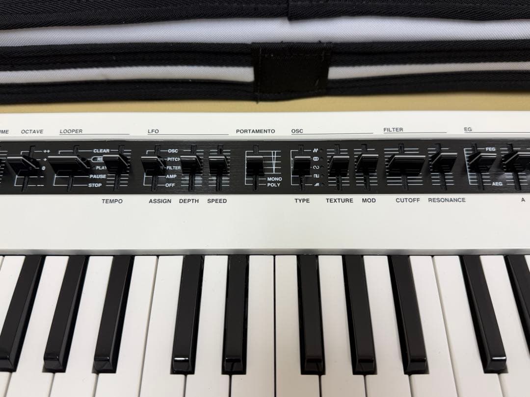Yamaha reface CS 専用ケース、付属品付き