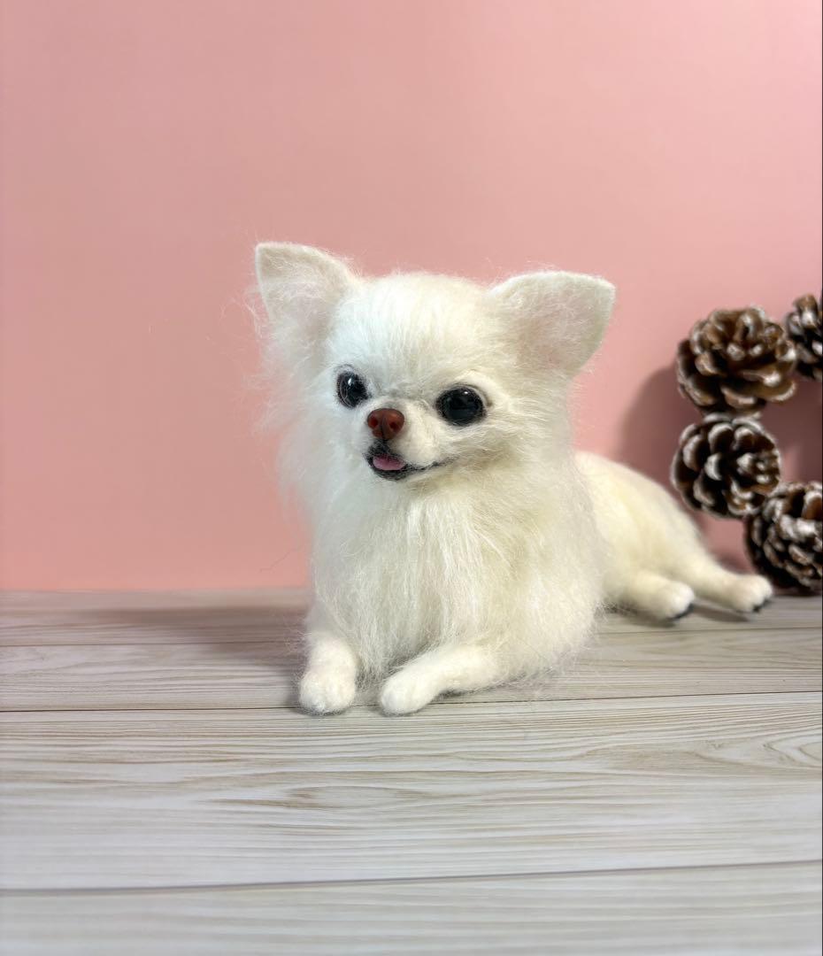 羊毛フェルト　羊毛犬　リラックスチワワ　ホワイト　no.51