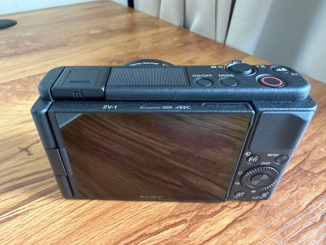 【ほぼ新品】SONY ZV-1 VLOGカメラ（本体のみ）