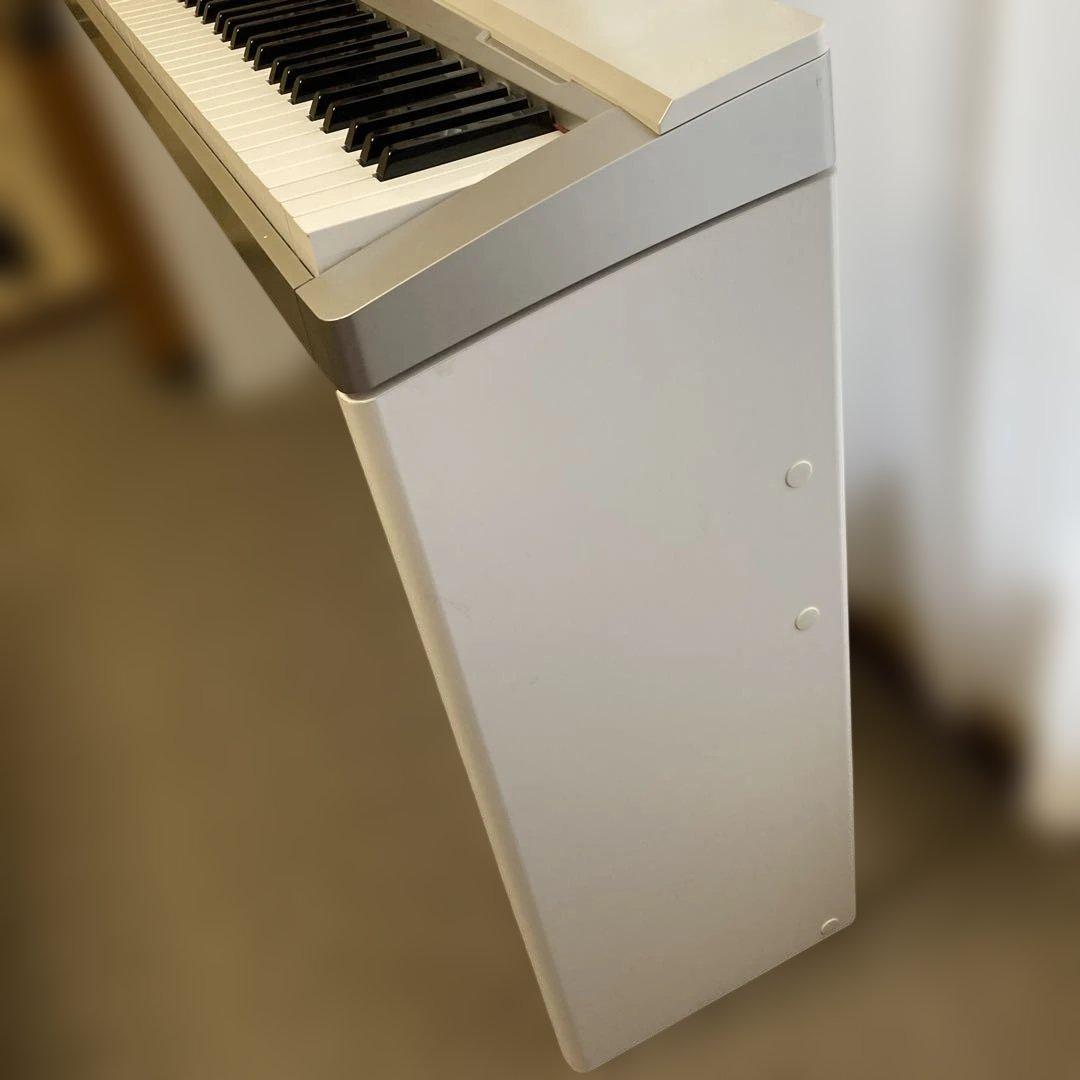 大阪市内引き渡し　カシオ　電子ピアノ　PX-130WE スタンド付き