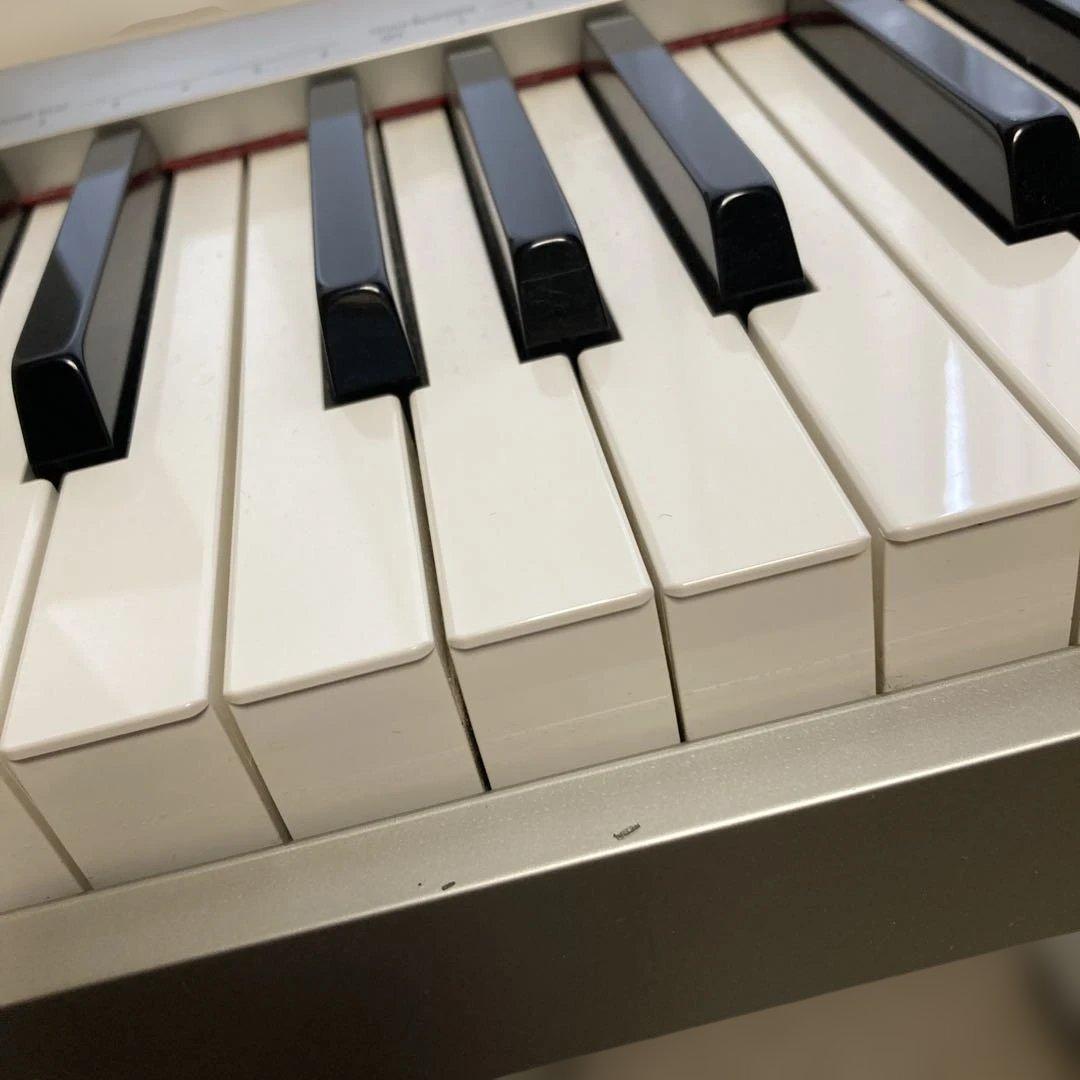 大阪市内引き渡し　カシオ　電子ピアノ　PX-130WE スタンド付き