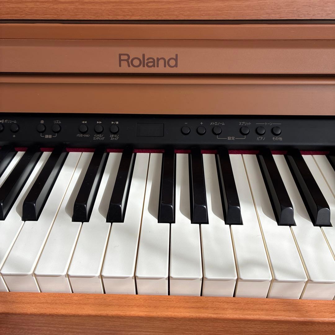 Roland デジタルピアノ 88鍵 木目調　RP401R-LW