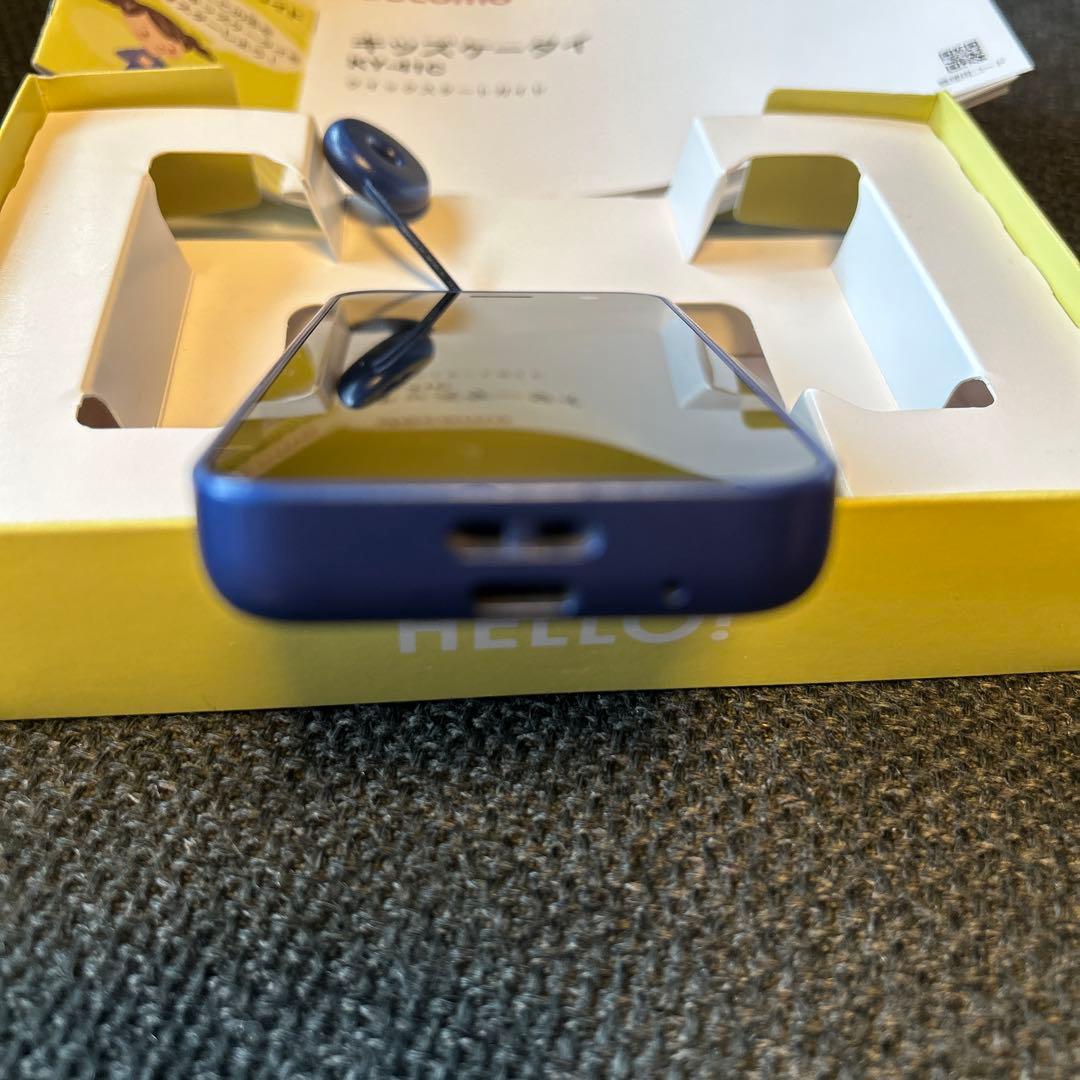 ドコモ　キッズケータイ　KY-41C ブルー