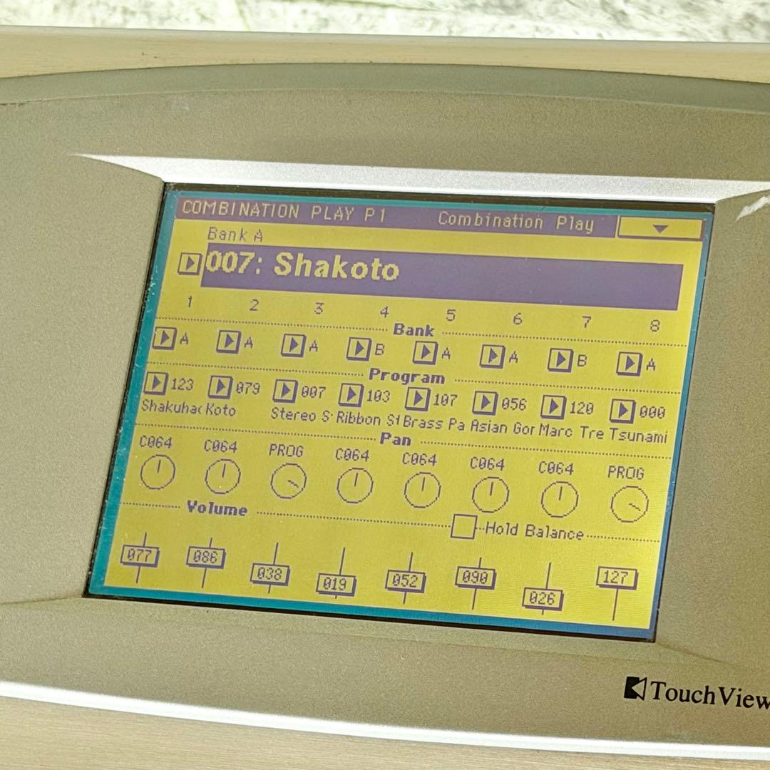 KORG「TRINITY Plus」61鍵シンセサイザー