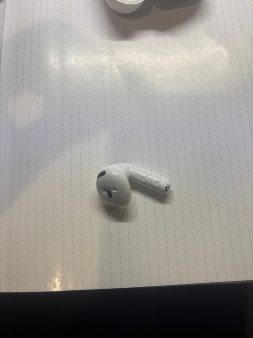 AirPods4 本体 ホワイト