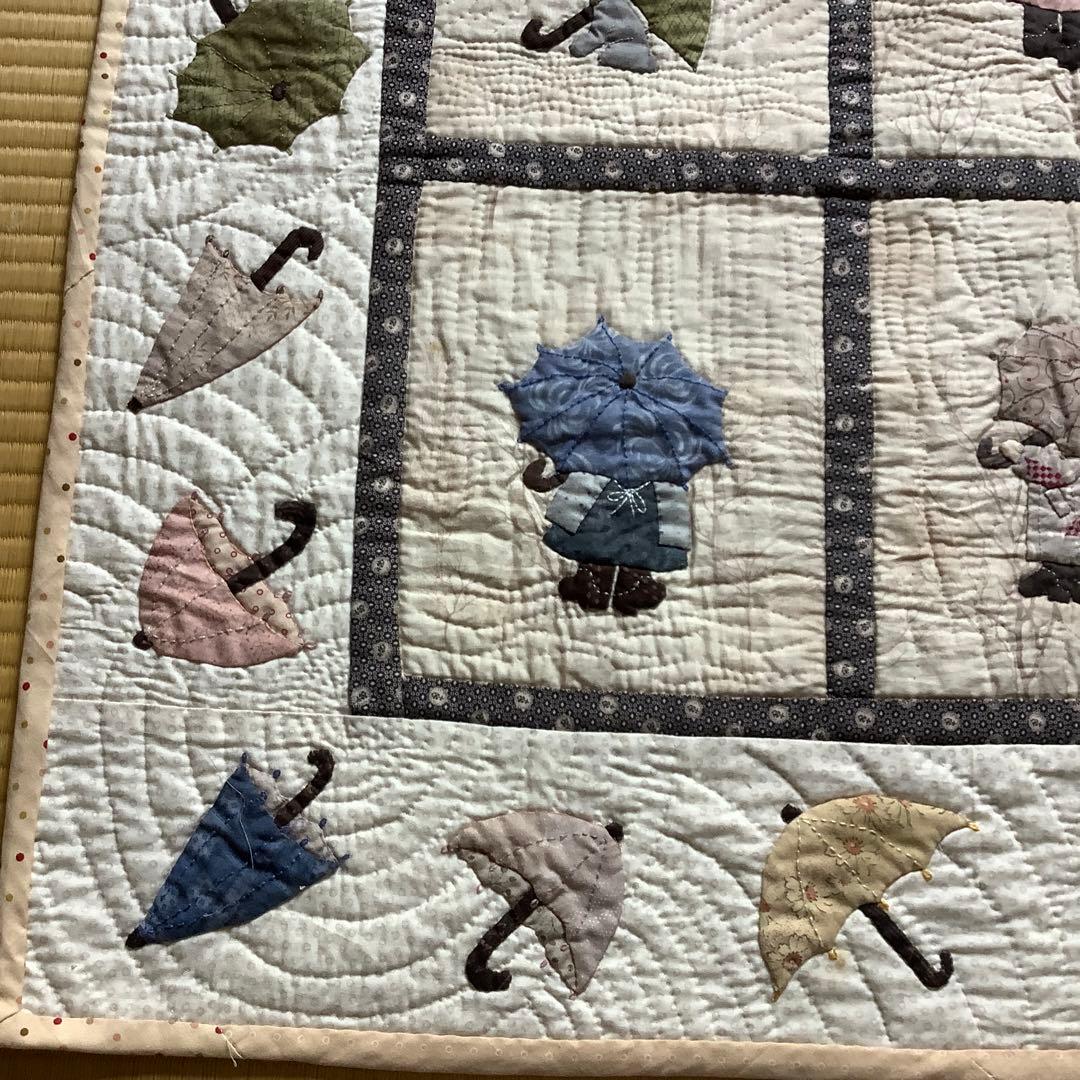 パッチワーク　タペストリー　スーちゃん