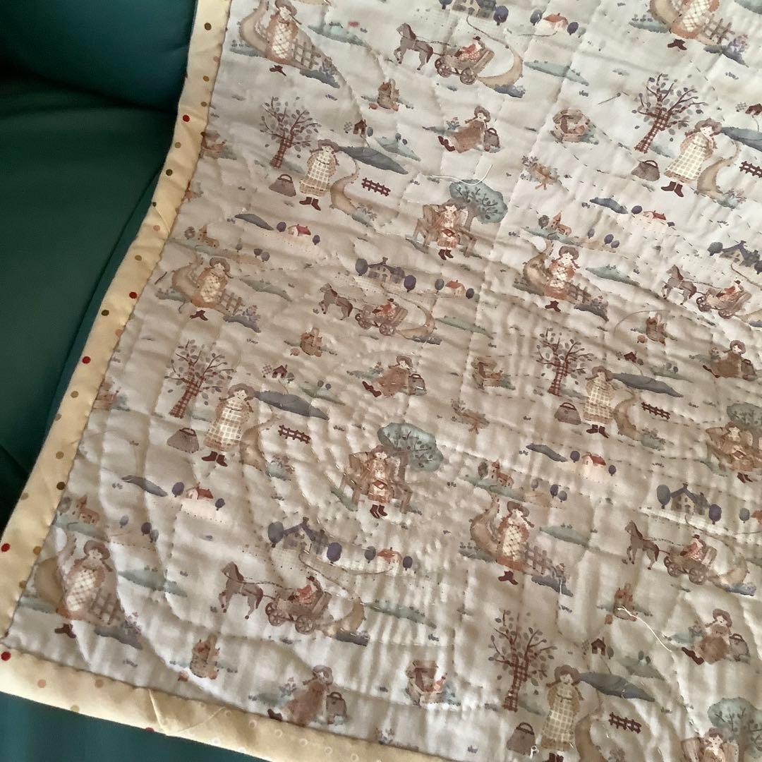 パッチワーク　タペストリー　スーちゃん