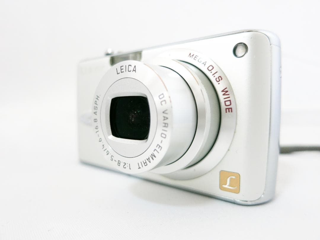 PanasonicデジタルカメラLUMIX DMC-FX01 シルバー