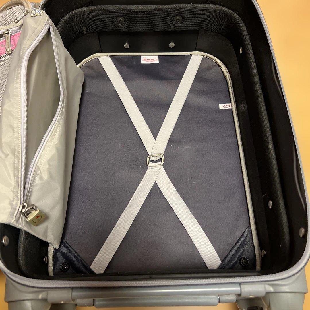 キティちゃん　キャリーバック　デニム生地　カバン　レア　非売品