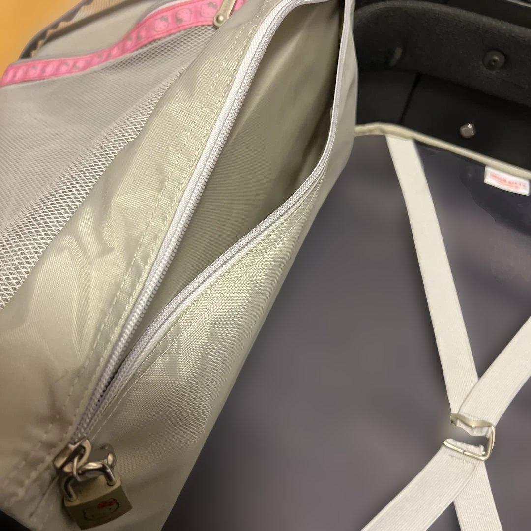 キティちゃん　キャリーバック　デニム生地　カバン　レア　非売品